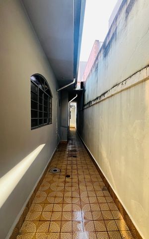 Casa para alugar com 161m², 3 quartos e 3 vagas