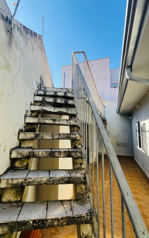 Casa para alugar com 161m², 3 quartos e 3 vagas