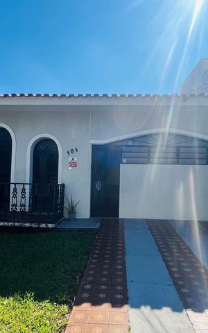 Casa para alugar com 161m², 3 quartos e 3 vagas