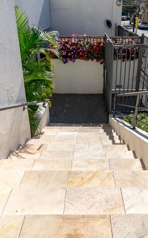 Apartamento para alugar com 70m², 1 quarto e 1 vaga Apartamento para alugar com 70m², 1 quarto e 1 vagaEntrada