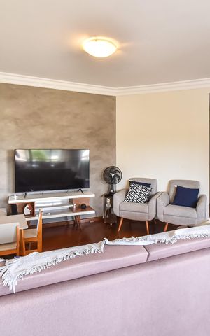 Apartamento à venda com 112m², 3 quartos e 3 vagas Apartamento à venda com 112m², 3 quartos e 3 vagasSala