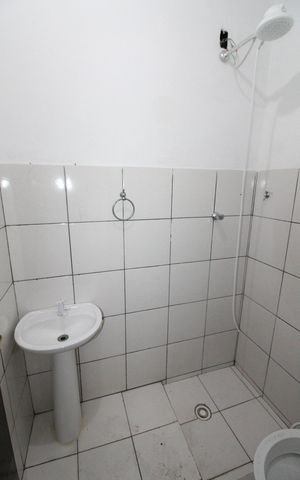 Casa para alugar com 100m², 2 quartos e 1 vagaBanheiro