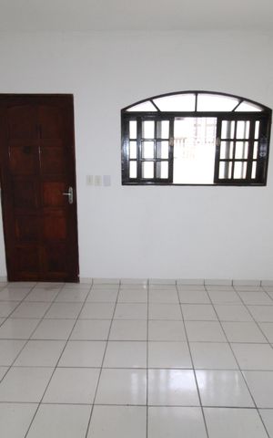 Casa para alugar com 100m², 2 quartos e 1 vagaSala