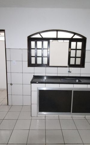 Casa para alugar com 100m², 2 quartos e 1 vagaCozinha