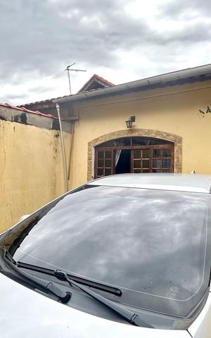 Casa para alugar com 138m², 3 quartos e 2 vagas Casa para alugar com 138m², 3 quartos e 2 vagasQuintal e Garagem