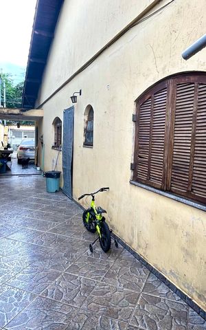 Casa para alugar com 138m², 3 quartos e 2 vagas Casa para alugar com 138m², 3 quartos e 2 vagasQuintal e Garagem