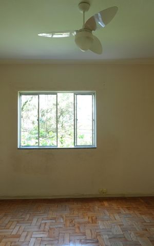 Apartamento para alugar com 68m², 2 quartos e 2 vagasSala