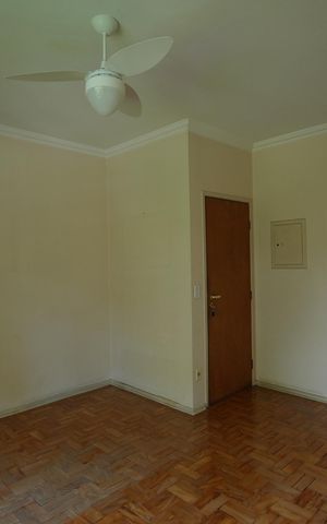 Apartamento para alugar com 68m², 2 quartos e 2 vagasSala