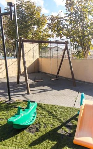 Apartamento para alugar com 48m², 2 quartos e 1 vaga Apartamento para alugar com 48m², 2 quartos e 1 vagaÁrea comum - Playground