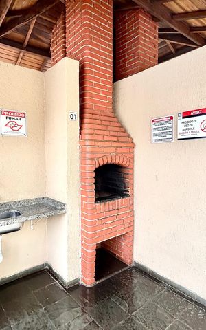 Apartamento para alugar com 48m², 2 quartos e 1 vaga Apartamento para alugar com 48m², 2 quartos e 1 vagaÁrea comum - Churrasqueira