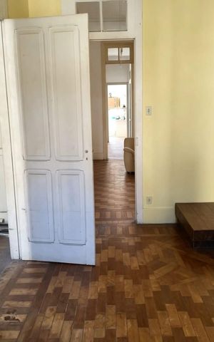 Casa para alugar com 180m², 5 quartos e sem vagaQuarto