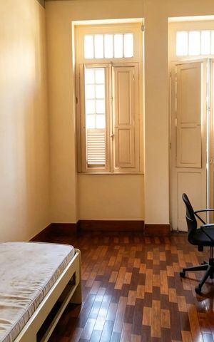 Casa para alugar com 180m², 5 quartos e sem vagaQuarto