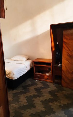 Casa para alugar com 180m², 5 quartos e sem vagaQuarto