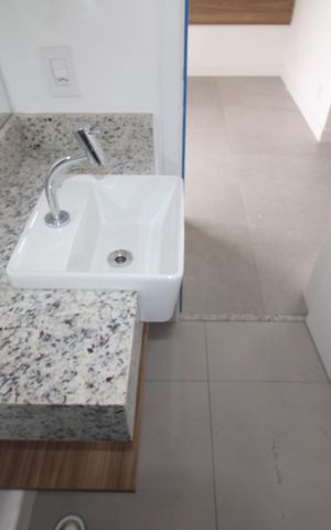 Apartamento para alugar com 35m², 2 quartos e sem vagaBanheiro