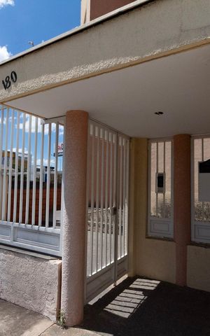 Apartamento para alugar com 68m², 2 quartos e 1 vaga