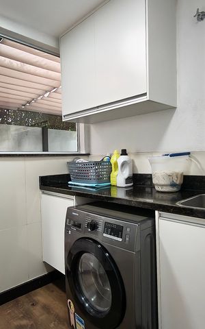 Casa de condomínio à venda com 270m², 5 quartos e 3 vagas