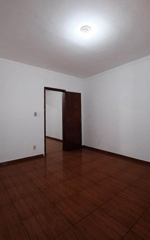 Casa para alugar com 160m², 2 quartos e 1 vagaQuarto 1