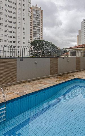 Apartamento à venda com 104m², 3 quartos e 2 vagas Apartamento à venda com 104m², 3 quartos e 2 vagaspiscina_4
