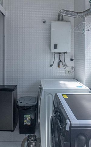 Apartamento à venda com 104m², 3 quartos e 2 vagas Apartamento à venda com 104m², 3 quartos e 2 vagasárea de serviço_3