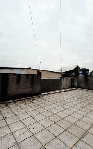 Casa para alugar com 160m², 1 quarto e sem vagaÁrea externa