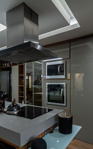 Apartamento à venda com 95m², 2 quartos e 2 vagas Apartamento à venda com 95m², 2 quartos e 2 vagasCozinha