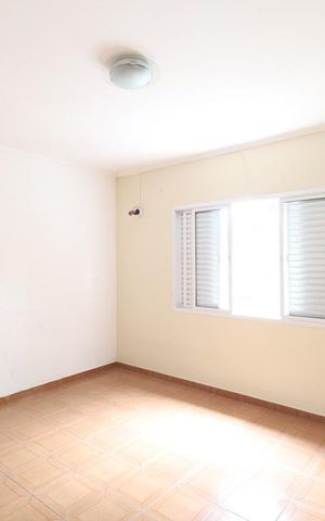 Casa à venda com 100m², 2 quartos e 1 vagaQuarto