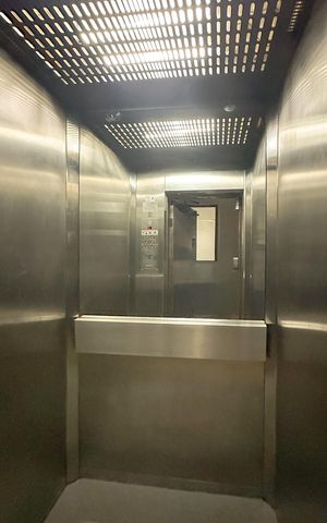 Apartamento para alugar com 55m², 1 quarto e 1 vagaElevador