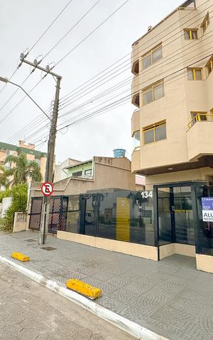 Apartamento para alugar com 55m², 1 quarto e 1 vagaVista da Rua