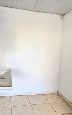 Studio para alugar com 30m², 1 quarto e sem vaga Studio para alugar com 30m², 1 quarto e sem vagaÁrea de serviço