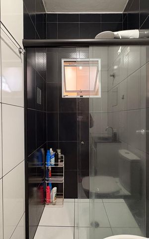 Casa à venda com 203m², 2 quartos e 2 vagas Casa à venda com 203m², 2 quartos e 2 vagasBanheiro da Suíte