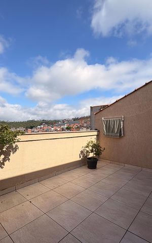 Casa à venda com 203m², 2 quartos e 2 vagas Casa à venda com 203m², 2 quartos e 2 vagasSacada