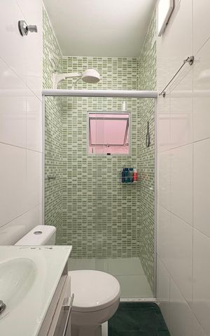 Casa à venda com 203m², 2 quartos e 2 vagas Casa à venda com 203m², 2 quartos e 2 vagasBanheiro