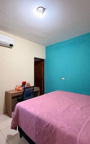 Casa à venda com 203m², 2 quartos e 2 vagas Casa à venda com 203m², 2 quartos e 2 vagasSuite