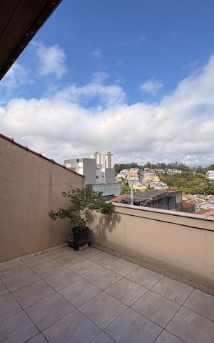 Casa à venda com 203m², 2 quartos e 2 vagas Casa à venda com 203m², 2 quartos e 2 vagasSacada