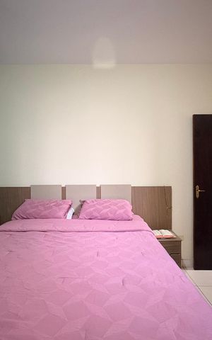 Casa à venda com 203m², 2 quartos e 2 vagas Casa à venda com 203m², 2 quartos e 2 vagasSuite