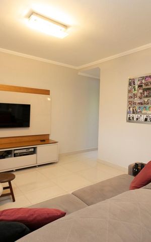 Apartamento à venda com 109m², 3 quartos e 2 vagas Apartamento à venda com 109m², 3 quartos e 2 vagasSALA PARA DOIS AMBIENTES