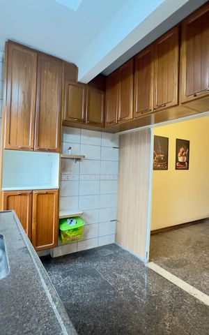Casa para alugar com 180m², 3 quartos e 3 vagas Casa para alugar com 180m², 3 quartos e 3 vagasCozinha