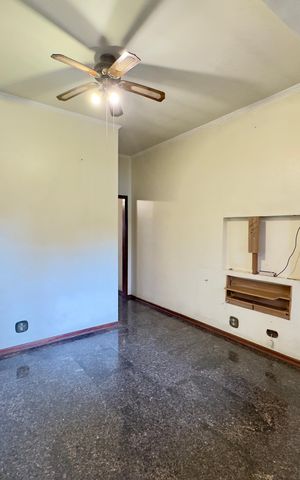 Casa para alugar com 180m², 3 quartos e 3 vagas Casa para alugar com 180m², 3 quartos e 3 vagasSala