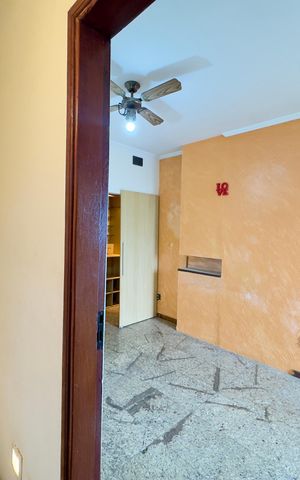 Casa para alugar com 180m², 3 quartos e 3 vagas Casa para alugar com 180m², 3 quartos e 3 vagasCorredor interno