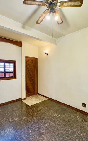 Casa para alugar com 180m², 3 quartos e 3 vagas Casa para alugar com 180m², 3 quartos e 3 vagasSala