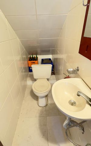 Casa para alugar com 180m², 3 quartos e 3 vagas Casa para alugar com 180m², 3 quartos e 3 vagasBanheiro 3