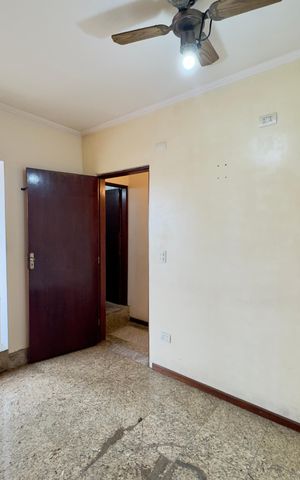 Casa para alugar com 180m², 3 quartos e 3 vagas Casa para alugar com 180m², 3 quartos e 3 vagasQuarto 1