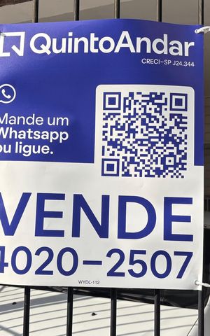 Casa à venda com 378m², 5 quartos e 3 vagasPlaquinha