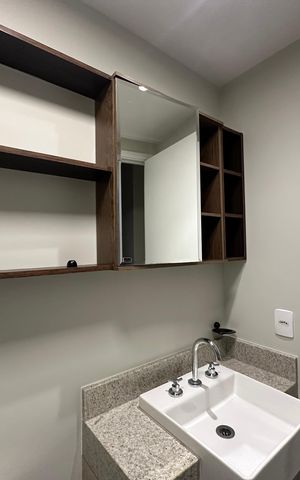 Apartamento para alugar com 69m², 2 quartos e 1 vaga Apartamento para alugar com 69m², 2 quartos e 1 vagaBanheiro da Suíte
