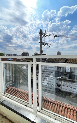 Casa à venda com 164m², 3 quartos e 3 vagasVaranda