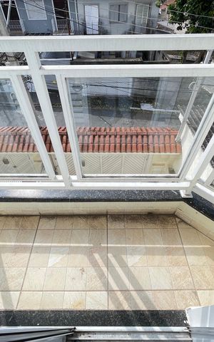 Casa à venda com 164m², 3 quartos e 3 vagasVaranda