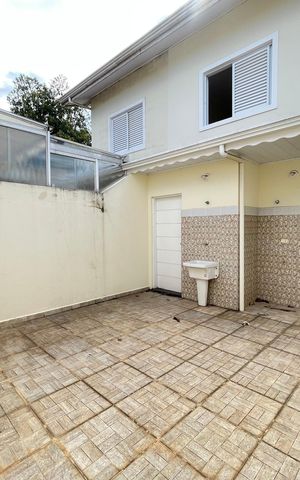 Casa à venda com 164m², 3 quartos e 3 vagasQuintal