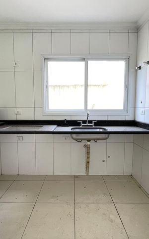 Casa à venda com 164m², 3 quartos e 3 vagasCozinha