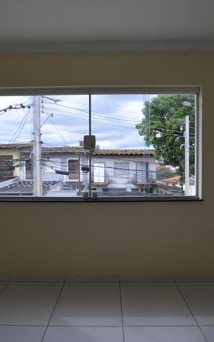 Casa para alugar com 164m², 3 quartos e 3 vagasSALA