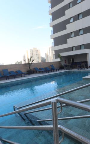 Apartamento para alugar com 110m², 2 quartos e 1 vagaÁrea comum - Piscina